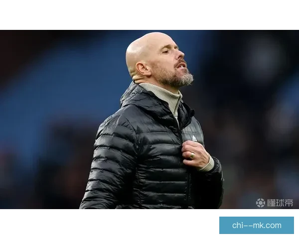 曼联主帅滕哈格离职后范尼临时接管带队四场保持不败